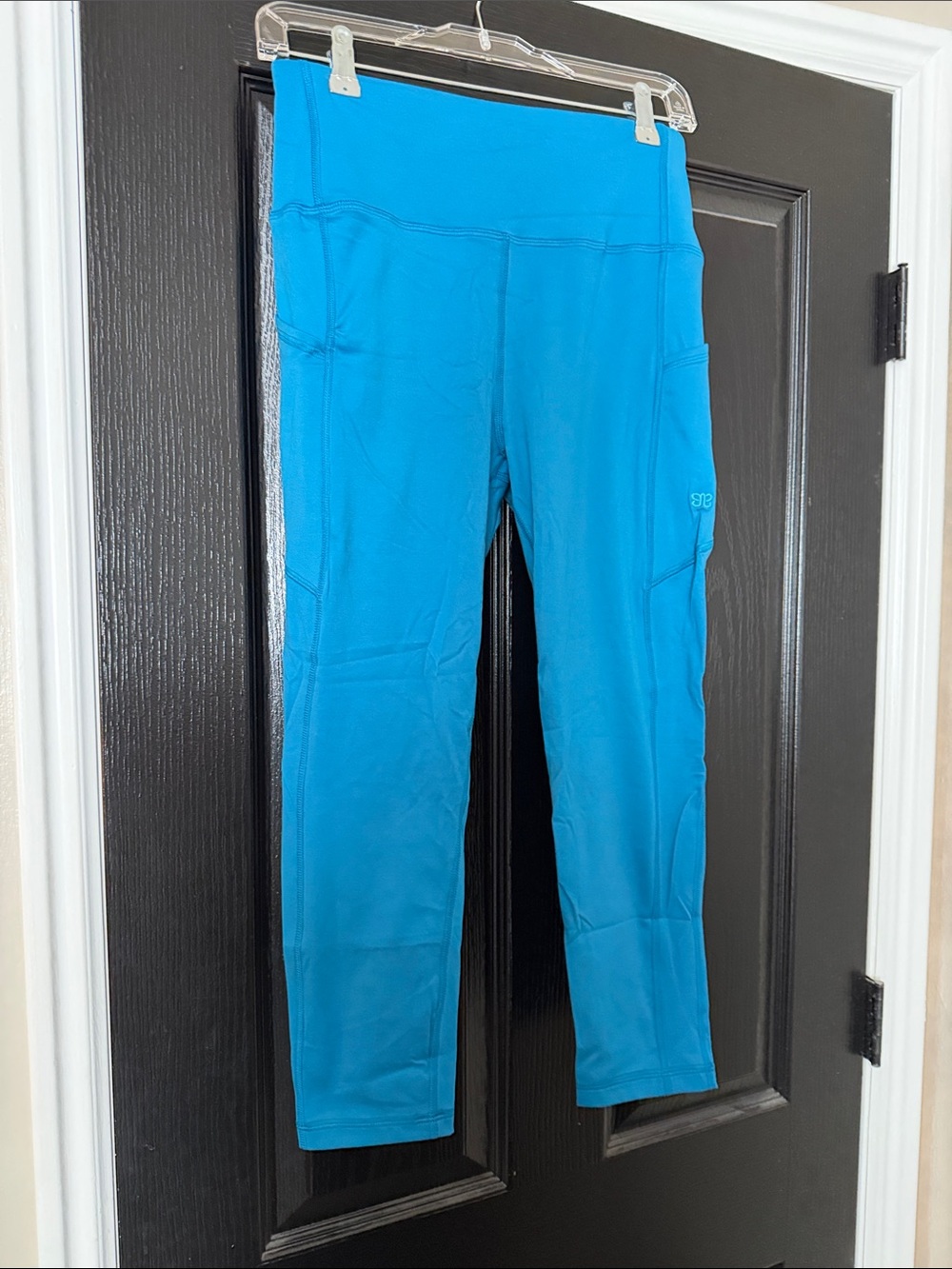 Albion Intention Flow 3/4 Leggings in Cobalt with Side Pockets